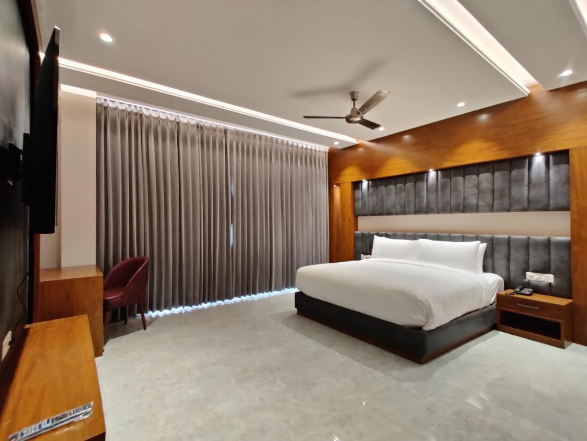 Hotel Parth Una  Екстер'єр фото