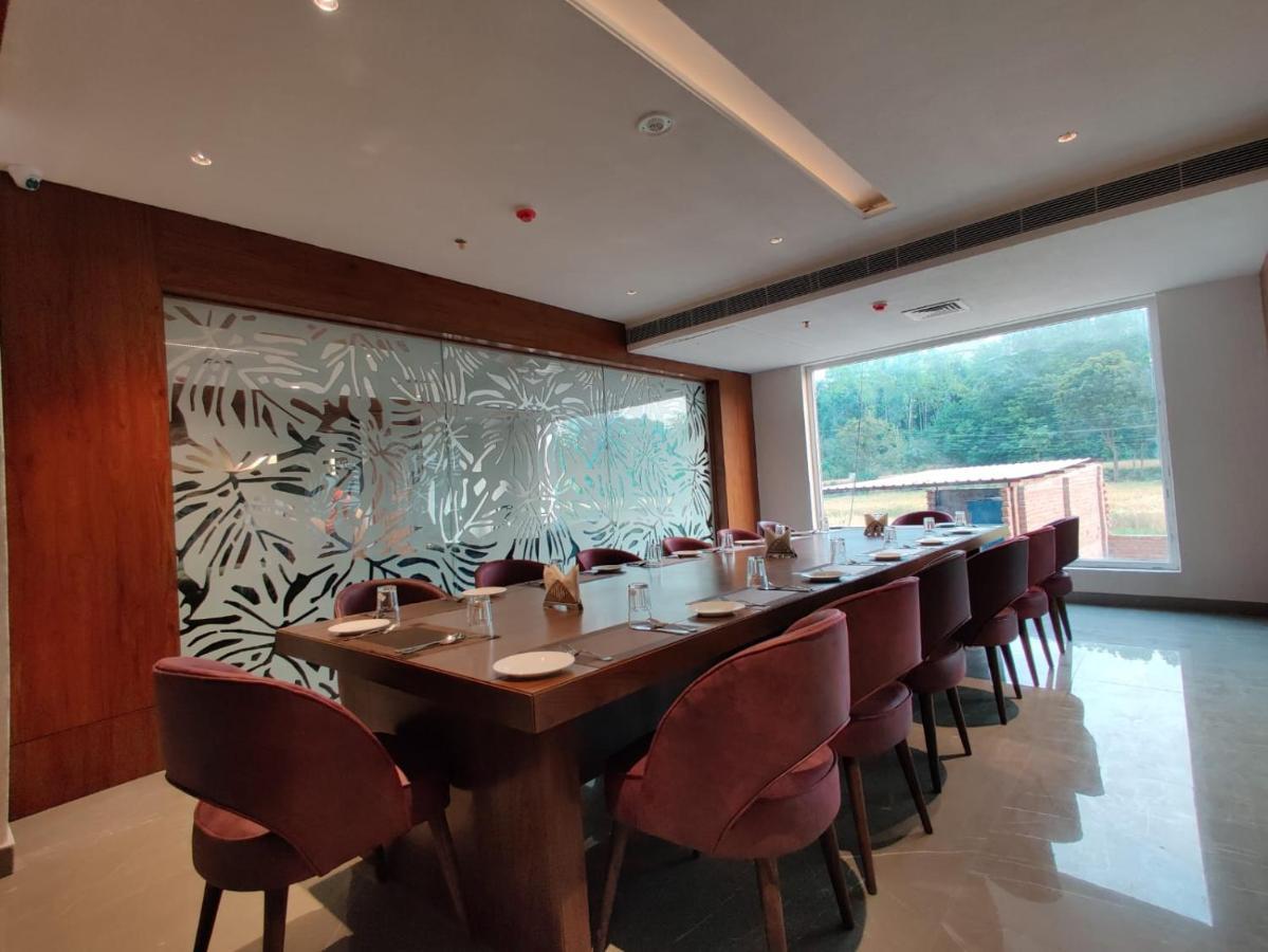 Hotel Parth Una  Екстер'єр фото